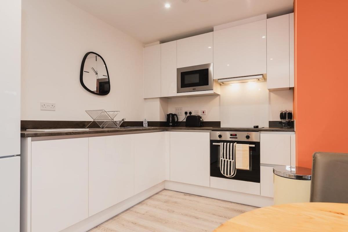 Stayzeni, Hardwick House Derby 2 Bed Apartment Esterno foto