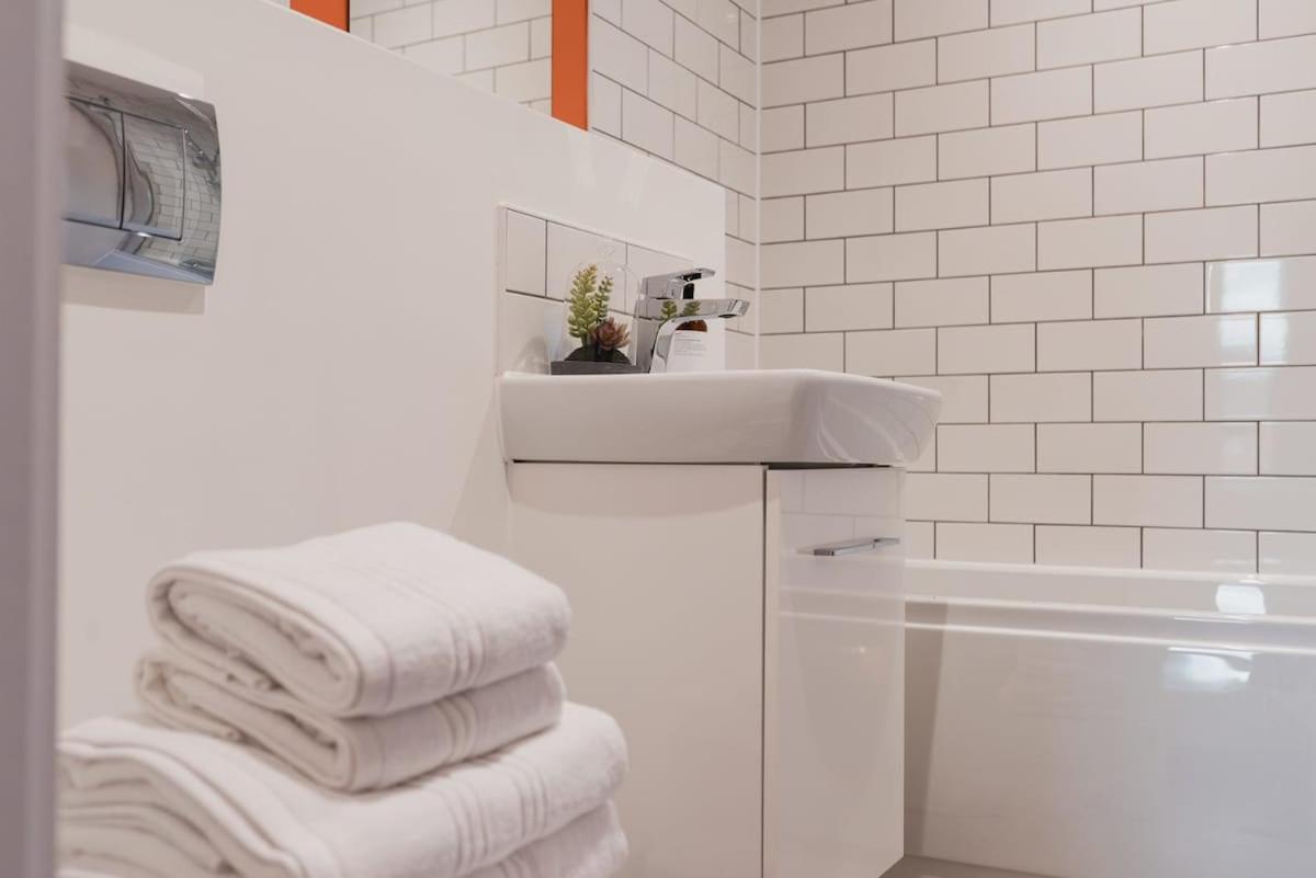 Stayzeni, Hardwick House Derby 2 Bed Apartment Esterno foto