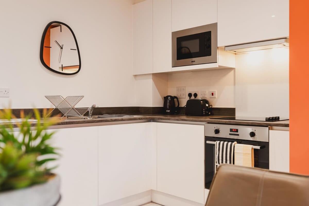 Stayzeni, Hardwick House Derby 2 Bed Apartment Esterno foto